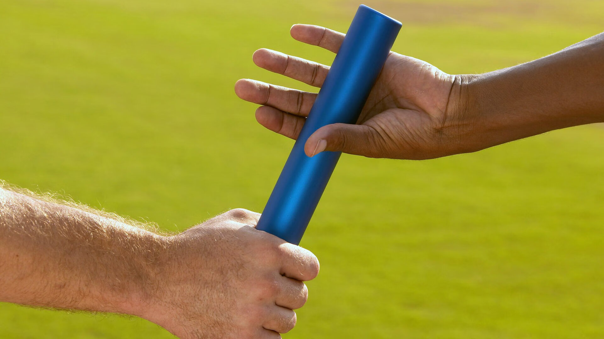 开云全站-英超球队通过视频分析优化防守站位与协防效率，英超球队规则